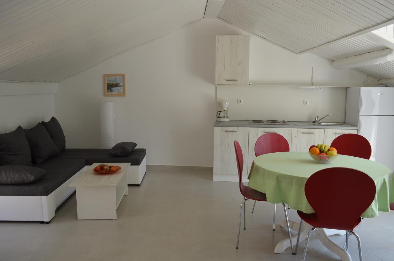Apartments Petar Draga Bašćanska エクステリア 写真